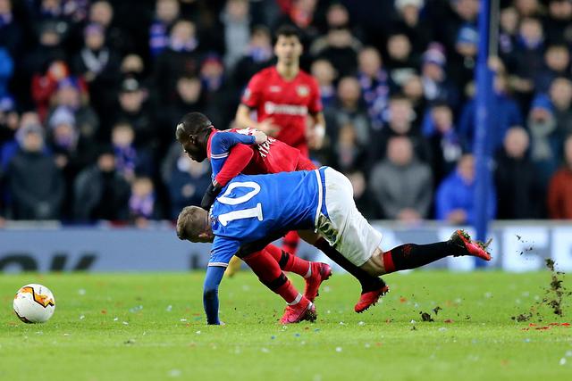 利拉德35分米德尔顿23+10 雄鹿力克步行者1-0